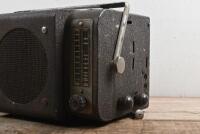 FERRIS RADIO: A 1947 Ferris portable 'model 74' car radio. 6 or 240V - 2