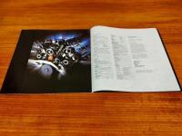 JAGUAR: An original Jaguar XJ220 sales brochure - 3