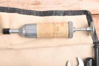 JAGUAR: A Jaguar Series I and Series II E-Type tool kit. Complete with original tools in excellent condition - 4