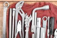 MERCEDES-BENZ: A 1980s original unused Mercedes-Benz complete tool kit - 4