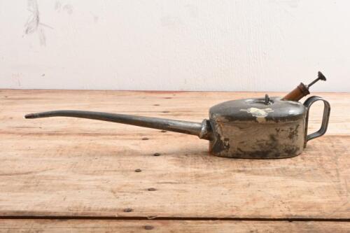 OIL CAN: An Australian Army issue "REGA" half pint oil can