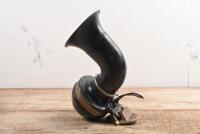 HORN: A circa 1920/30s 12 volt Bosch painted brass horn, with base