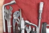 MERCEDES-BENZ: A 1980's original unused Mercedes-Benz complete tool kit - 2