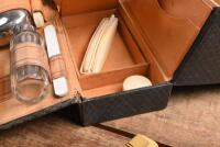BENTLEY: A 1920s Bentley Gentleman's Vanity Kit - 6