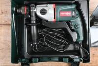 DRILL: A unused metabo SBE 660 240 V heavy duty drill & unused Sutton HIGH SPEED STEEL drill set (1/16 - 3/8 x 64ths) - 2
