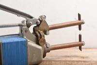 SPOT WELDER: An Australian made 'Porta Spot JUNIOR' spot welder by R.V. DORMAN & CO. PTY.LTD - 3