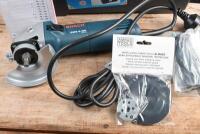 ORBITAL SANDER: A unused BOSCH GWS 6-100 Orbital Sander - 2