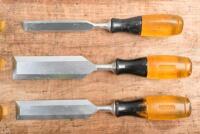 CHISELS/PLANE: A STANLEY 'BAILEY' plane & STANLEY chisels - 6