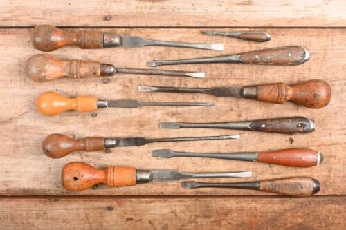 SCREWDRIVERS: A collection of English 1930's/1940's screwdrivers