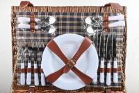 PICNIC SET: A mint, unused picnic basket. Waterproof rug - 3