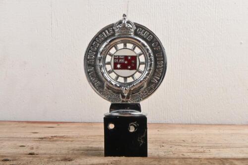 RACV: A early Royal Automobile Club of Victoria Associate (RACV) badge by 'Stokes & Sons Melbourne'