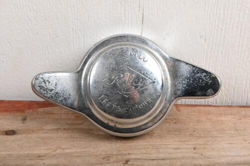 RILEY: A left (near) side Riley wheel spinner