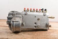 INJECTOR PUMP: A BOSCH PE8A 75C320 RS1022 fuel injector. Suitable for various 8 cylinder trucks - 3
