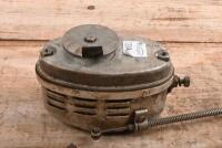 WIPER MOTOR: An S.E.V wiper motor; - 3