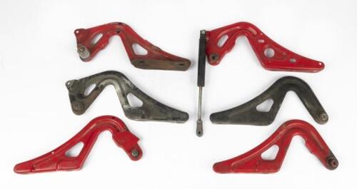 911: Three sets of Porsche 911 engine bay hinges