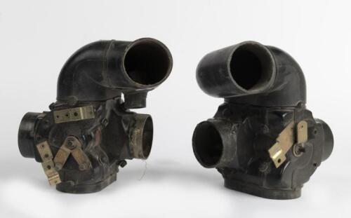 911: Two heater controls, left and right, for a Porsche 911
