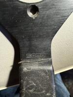 MOMO: A circa 1970s/1980s black leather Momo steering wheel, 35cm diameter (Updated Images) - 4