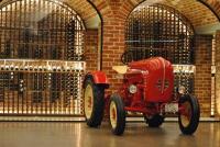 Porsche 108 Junior Tractor - Immaculately restored example - 2