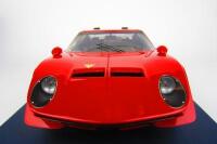 LAMBORGHINI: A 1:18 scale Lamborghini Miura Jota by Looksmart. - 4