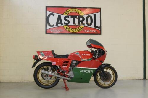 1983 DUCATI 900 MIKE HAILWOOD REPLICA