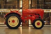 Porsche 108 Junior Tractor - Immaculately restored example - 16