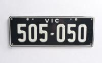 Six-digit Victorian Custom Numerical plates '505-050', sold with rights to display