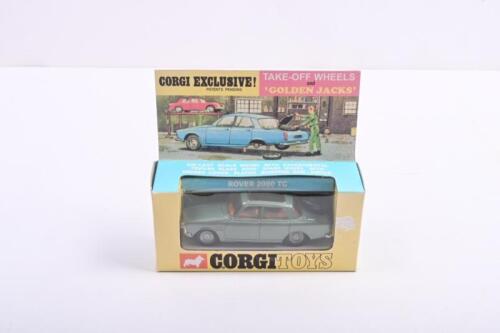 ROVER: A Corgi Toys Rover 2000TC (275). 'GOLDEN JACKS' take off wheels