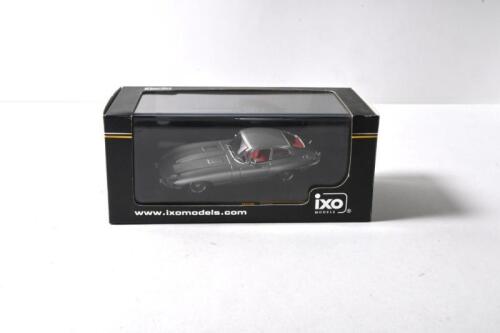JAGUAR: A 1:43 scale JAGUAR E-TYPE 1963 by ixo MODELS (CLC180)