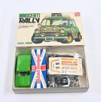 INNOCENTI: A LS 1/20 scale INNOCENTI RALLY plastic model kit (M6). KIT.NO.C538 700 - 2