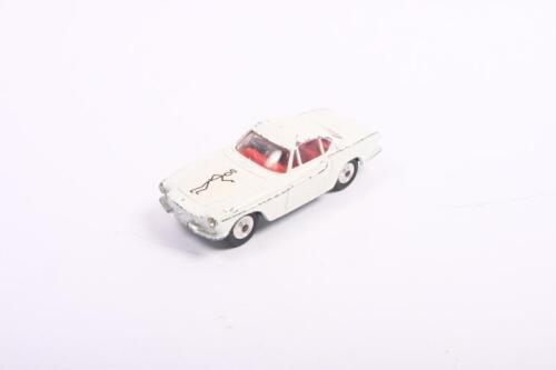 VOLVO: A Corgi 258 The Saint's Volvo P1800 with white body and hood decal