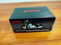 NORTON: A Biante 1:12 scale model of a 961 SE Norton Commando - 4