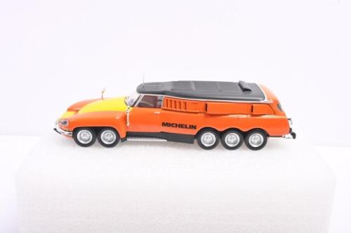 MICHELIN: A 1:43 scale Altaya CITROEN DS - MILLE PATTES MICHELIN