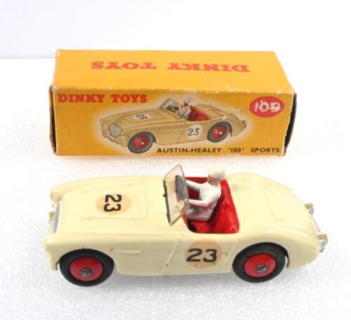 AUSTIN-HEALEY: A Dinky Toys 109 Austin Healey 100 in cream