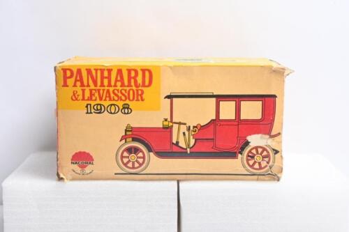 PANHARD: A Spanish NARCORAL 'PANHARD & LEVASSOR 1908' plastic model in black