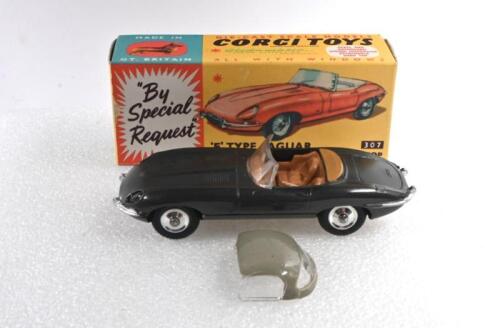 JAGUAR: A Corgi No.307 Jaguar 'E' Type. Graphite grey
