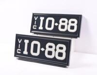 Victorian Signature Series plate 'IO-88', sold with rights to display - 9