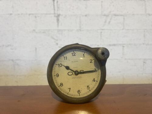 O.S. ATELIERS SEIGNOL: An 8-day O.S. Ateliers Seignol car clock [Location: Sydney]