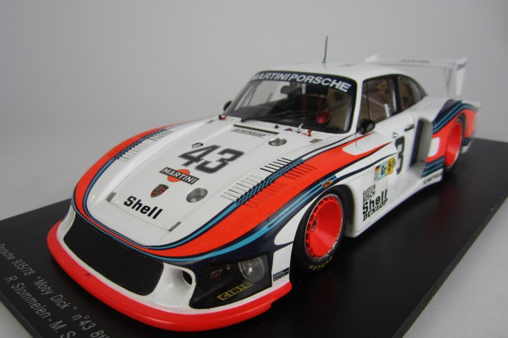 PORSCHE: Spark 1:18 Porsche 935/78 Moby Dick