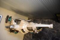 FORD: An interesting cutaway showroom display Ford inline-6 250 2V engine - 2