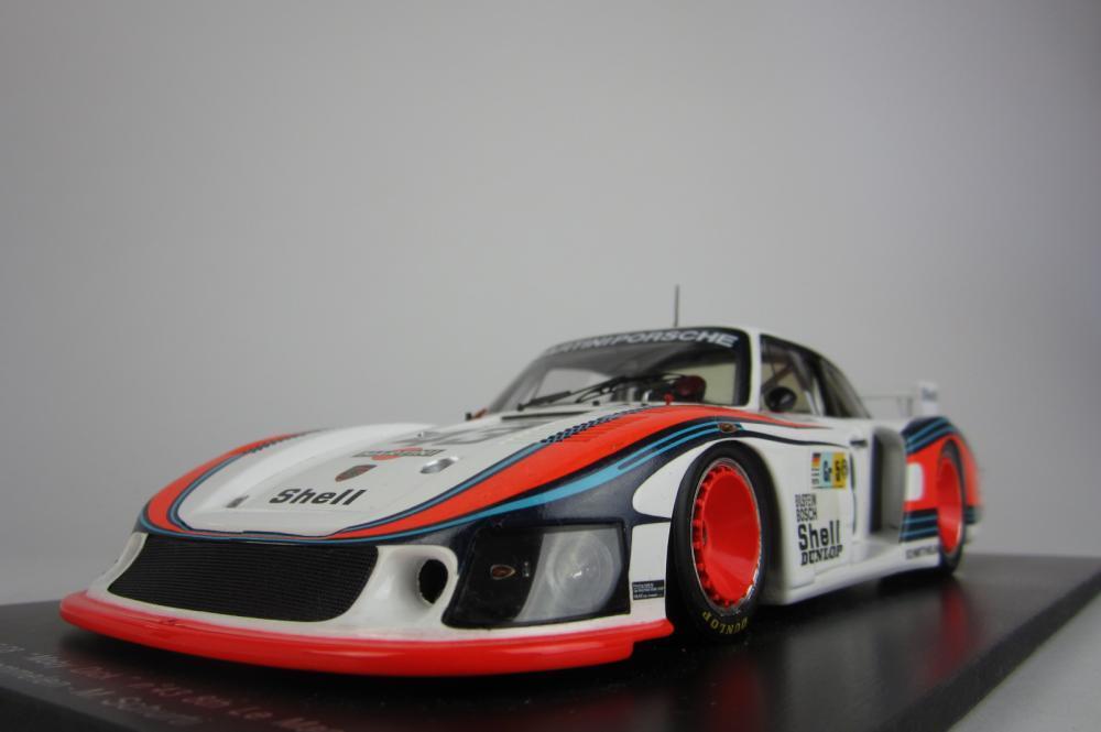 PORSCHE: Spark 1:18 Spark1/18Porsche 935 Moby Dick Le Mans'82 #79