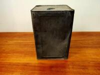 SHELL: An early Shell &lsquo;Stick Man&rsquo; transmission oil &lsquo;S.A.E 160&rsquo; four-gallon square oil drum - 4