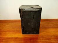 SHELL: An early Shell &lsquo;Stick Man&rsquo; transmission oil &lsquo;S.A.E 160&rsquo; four-gallon square oil drum - 5