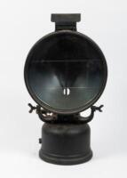 LOCOMOTIVE LAMP: A very large and impressive c1940s Kerosene Tilley locomotive floodlight projector Model FL6, made in Hendon England. 67cm high. - 2