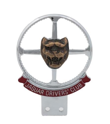 JAGUAR: A modern Jaguar drivers club car grill badge