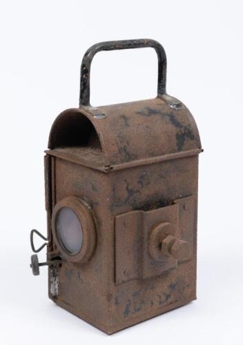 LANTERN: A small early 19th century kerosene railway lamp