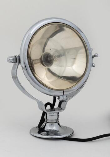 SPOTLIGHT: A vintage chrome butlers spotlight