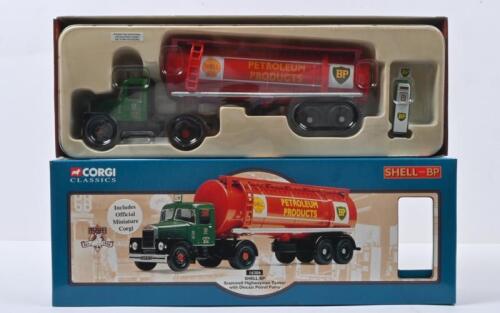 SHELL/BP: A Limited Edition 1:50 scale CORGI CLASSICS Scammell Highwayman Tanker with Diecast Petrol Pump (16306). Numbered '00842' of 5,000 produced