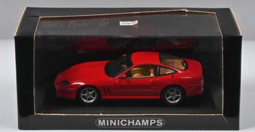 550 MARANELLO: A MINICHAMPS 1:43 scale 1996 Ferrari 550 Maranello, red.