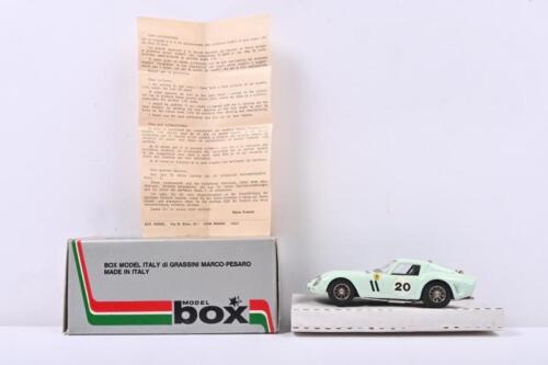 250 GTO: A MODEL box 1:43 scale FERRARI GTO 62 as raced at Le Mans 1962 (8402)