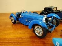 BUGATTI: A collection of eight Bugatti scale models - 9